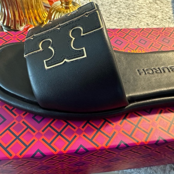 Slides - Picture 3 of 4